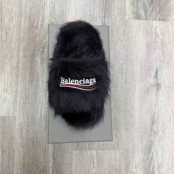 Balenciaga Black Fur Logo Slides